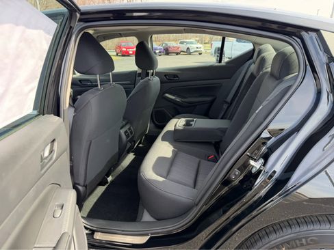 New 2026 Nissan Altima 2.5 SV image 14