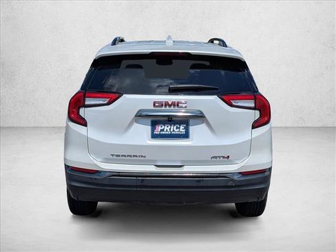 Used 2022 GMC Terrain AT4 AWD/4WD image 6