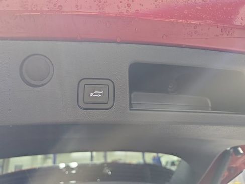 New 2027 Chevrolet Equinox RS w/ LPO, Floor Liner Package AWD/4WD image 15