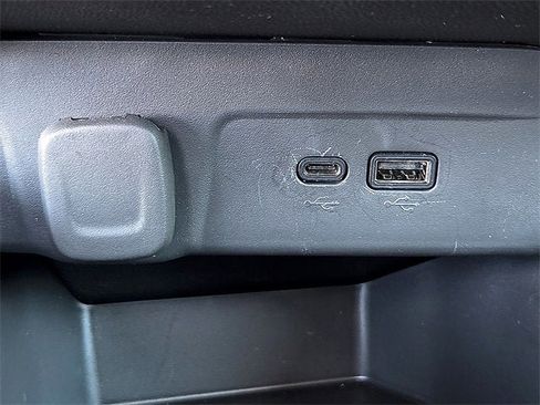 Certified 2025 Chevrolet Trax ACTIV w/ Driver Confidence Package image 19