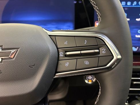 New 2026 Chevrolet Traverse Z71 w/ Driver Confidence Package AWD/4WD image 5