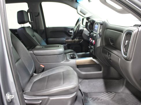 Used 2022 Chevrolet Silverado 1500 LT Trail Boss w/ LT Trail Boss Premium Package AWD/4WD image 23