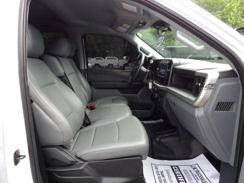 Used 2024 Ford F250 XL AWD/4WD image 44