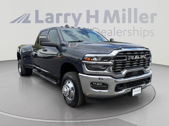 New 2027 RAM 3500 Tradesman AWD/4WD image 7