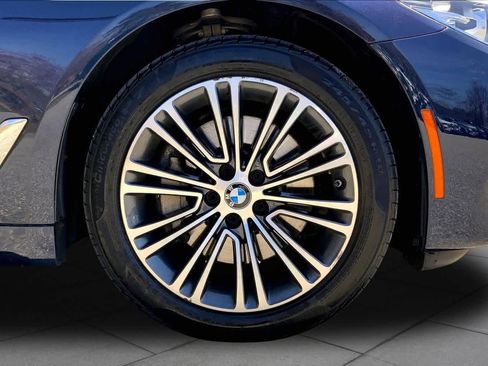 Used 2020 BMW 530i xDrive w/ Premium Package AWD/4WD image 11