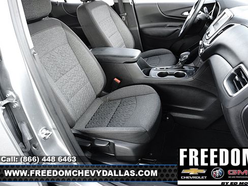 Certified 2024 Chevrolet Equinox LT FWD image 11