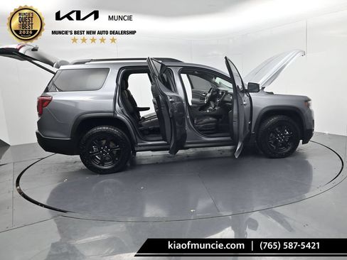 Used 2022 GMC Acadia AT4 AWD/4WD image 61
