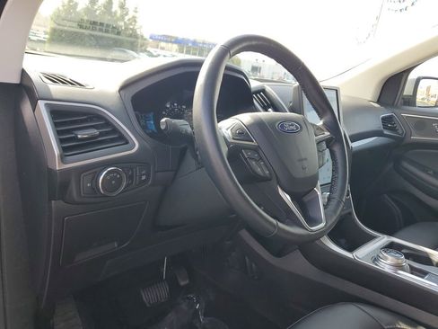 Certified 2023 Ford Edge SEL w/ Convenience Package image 15