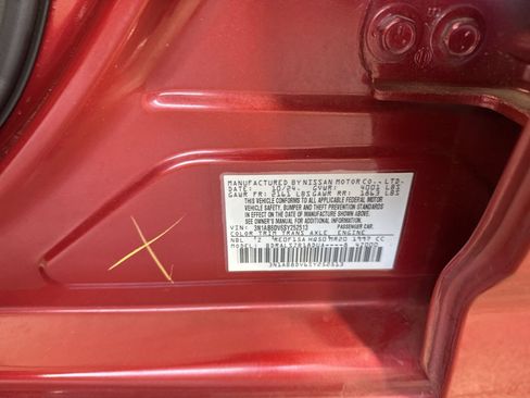 Used 2025 Nissan Sentra SR w/ SR Premium Package FWD image 37
