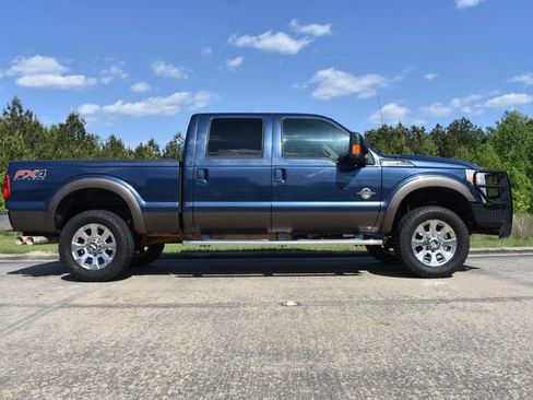 Used 2016 Ford F250 Lariat w/ Lariat Interior Package image 7