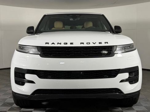 Used 2025 Land Rover Range Rover Sport SE AWD/4WD image 11