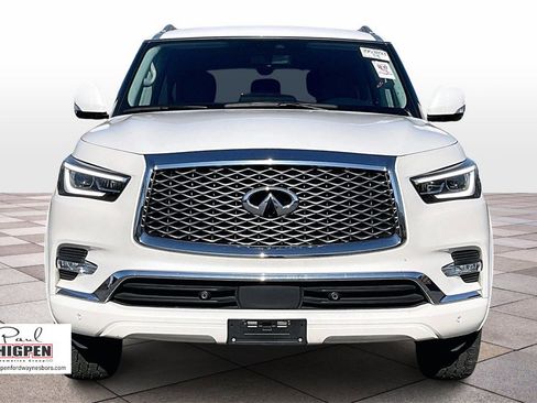 Used 2024 INFINITI QX80 Luxe image 3