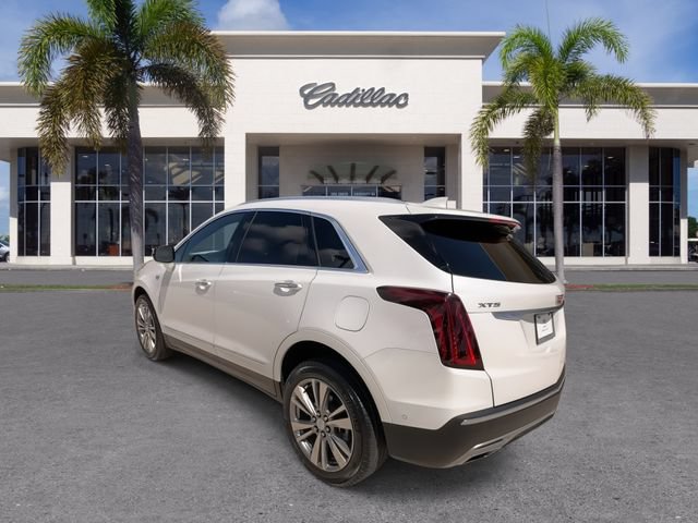 Certified 2024 Cadillac XT5 Premium Luxury w/ Technology Package FWD image 11