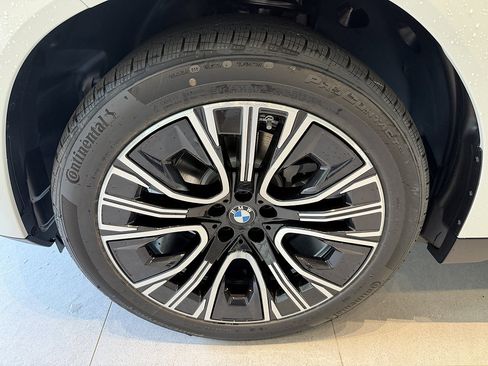 New 2026 BMW X3 xDrive30i w/ Convenience Package AWD/4WD image 8