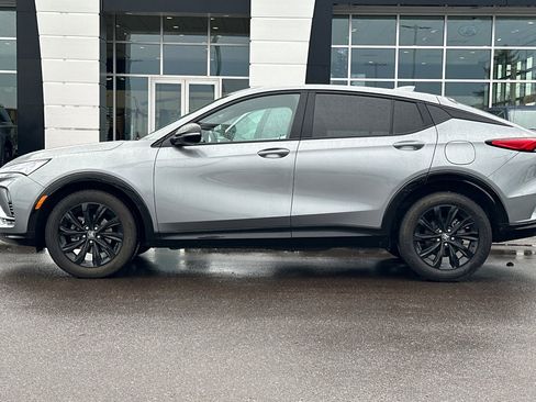 Used 2024 Buick Envista Sport Touring w/ Convenience I Package image 7