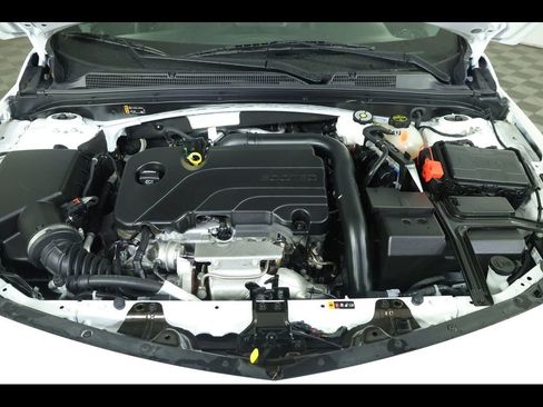 Used 2024 Chevrolet Malibu LT FWD image 17