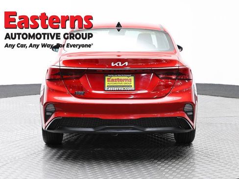 Used 2024 Kia Forte LXS FWD image 6