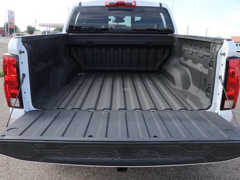 Used 2025 Chevrolet Colorado W/T w/ Advanced Trailering Package RWD image 30