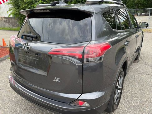 Used 2018 Toyota RAV4 LE w/ All Weather Liner Package AWD/4WD image 9