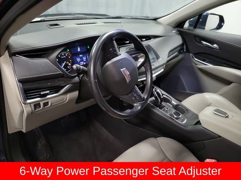 Used 2020 Cadillac XT4 Premium Luxury AWD/4WD image 14
