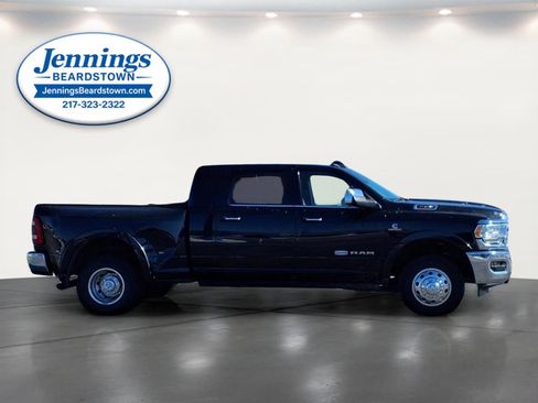 Used 2019 RAM 3500 Limited image 28