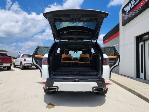 Used 2018 Land Rover Range Rover Sport Supercharged AWD/4WD image 28