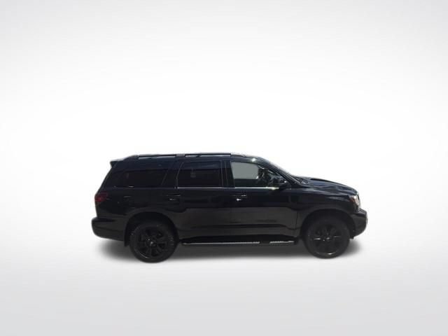 Used 2022 Toyota Sequoia TRD Sport AWD/4WD image 2
