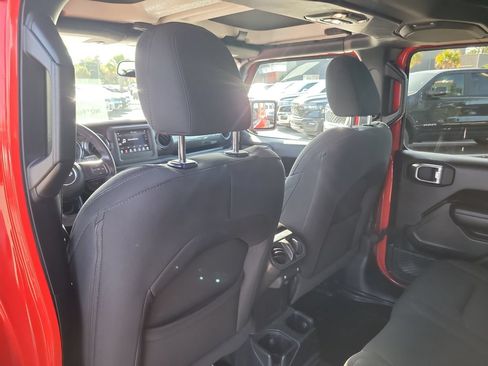 Used 2020 Jeep Wrangler Unlimited Sport AWD/4WD image 12