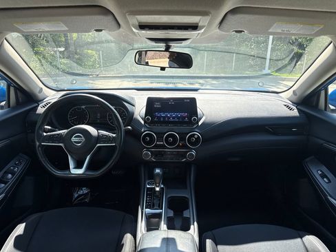 Used 2022 Nissan Sentra SV FWD image 16