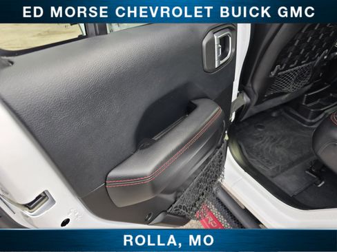 Used 2018 Jeep Wrangler Unlimited Rubicon image 18