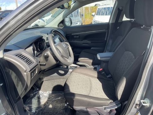 Used 2024 Mitsubishi Outlander Sport ES image 15