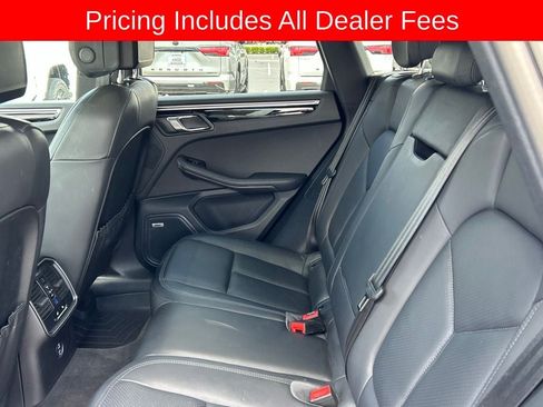 Used 2020 Porsche Macan AWD/4WD image 15