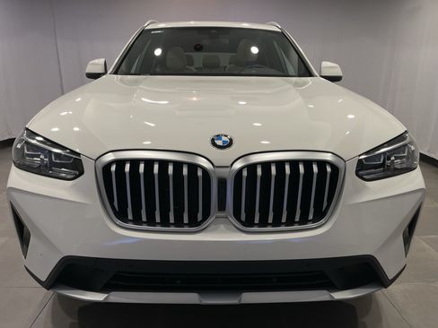 Used 2023 BMW X3 xDrive30i w/ Convenience Package AWD/4WD image 2