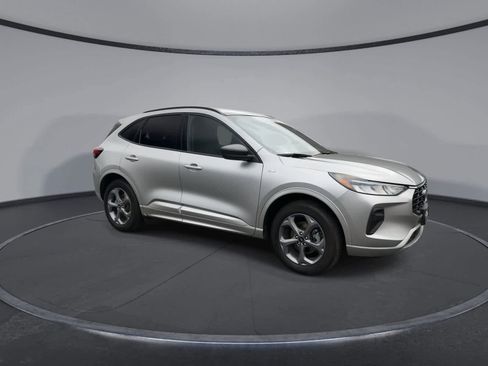 Used 2023 Ford Escape ST-Line w/ Tech Pack #1 image 2