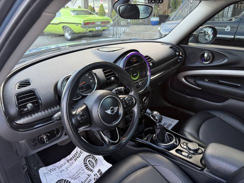 Used 2016 MINI Cooper Clubman FWD image 12