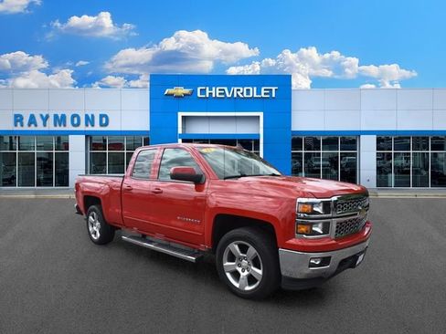 Used 2015 Chevrolet Silverado 1500 LT w/ LT Convenience Package AWD/4WD image 10
