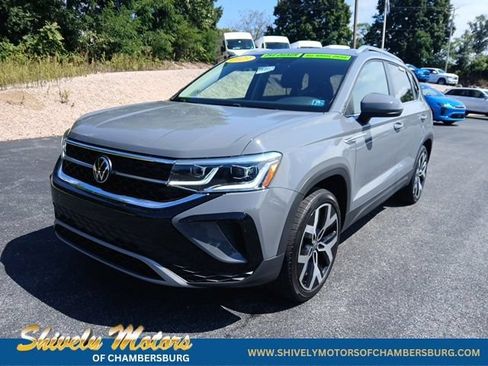Used 2023 Volkswagen Taos SEL AWD/4WD image 1