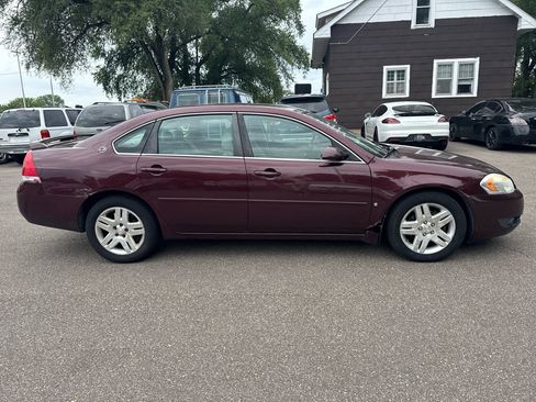 Used 2007 Chevrolet Impala LT image 4
