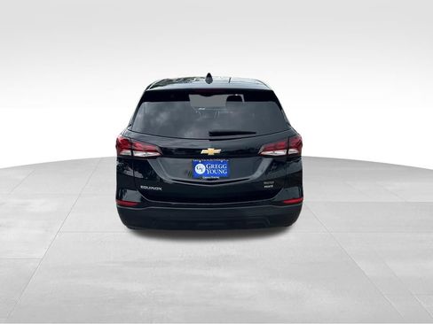 Used 2024 Chevrolet Equinox LS w/ LS Convenience Package AWD/4WD image 5