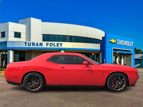 Used 2023 Dodge Challenger R/T Scat Pack w/ Plus Package RWD image 8