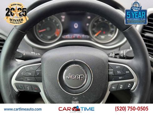 Used 2015 Jeep Cherokee Limited w/ Technology Group FWD image 11