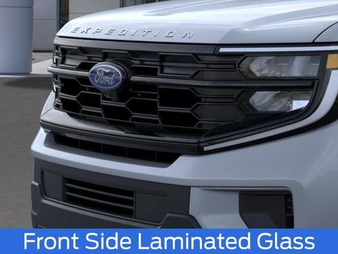 New 2026 Ford Expedition Active RWD image 18