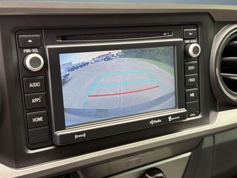 Used 2016 Toyota Tacoma SR5 image 23