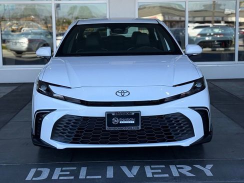 New 2026 Toyota Camry SE image 5