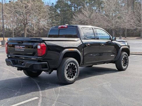 New 2026 GMC Canyon AT4 AWD/4WD image 3