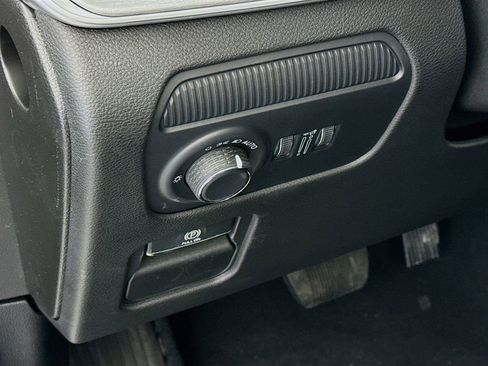New 2026 Jeep Grand Wagoneer 4WD w/ Premium Group I image 10
