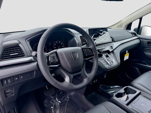 New 2026 Honda Odyssey EX-L image 9