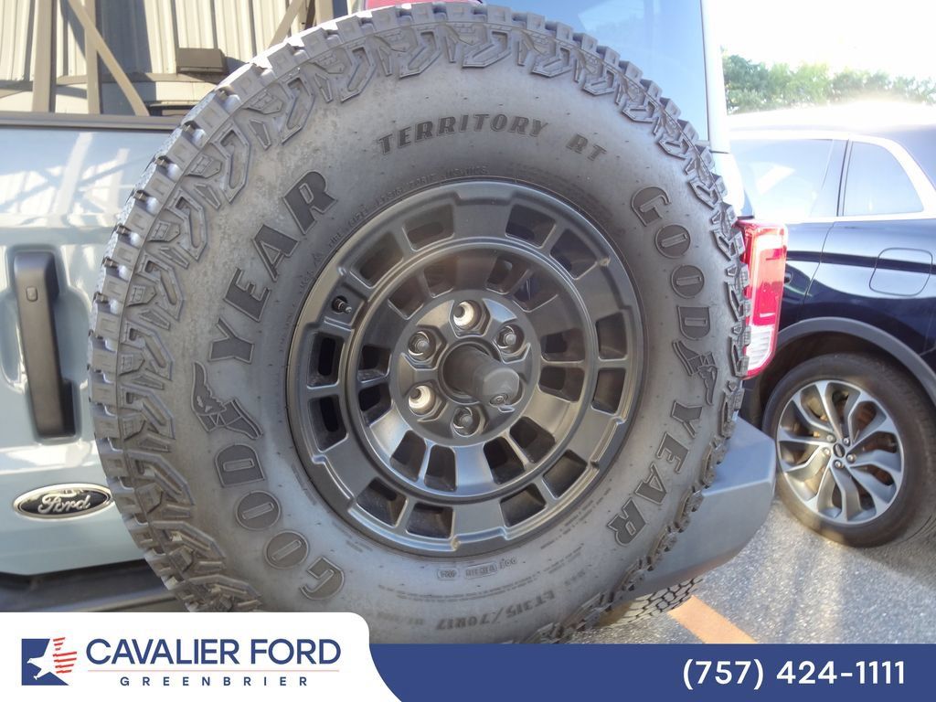 Used 2025 Ford Bronco Big Bend AWD/4WD image 6