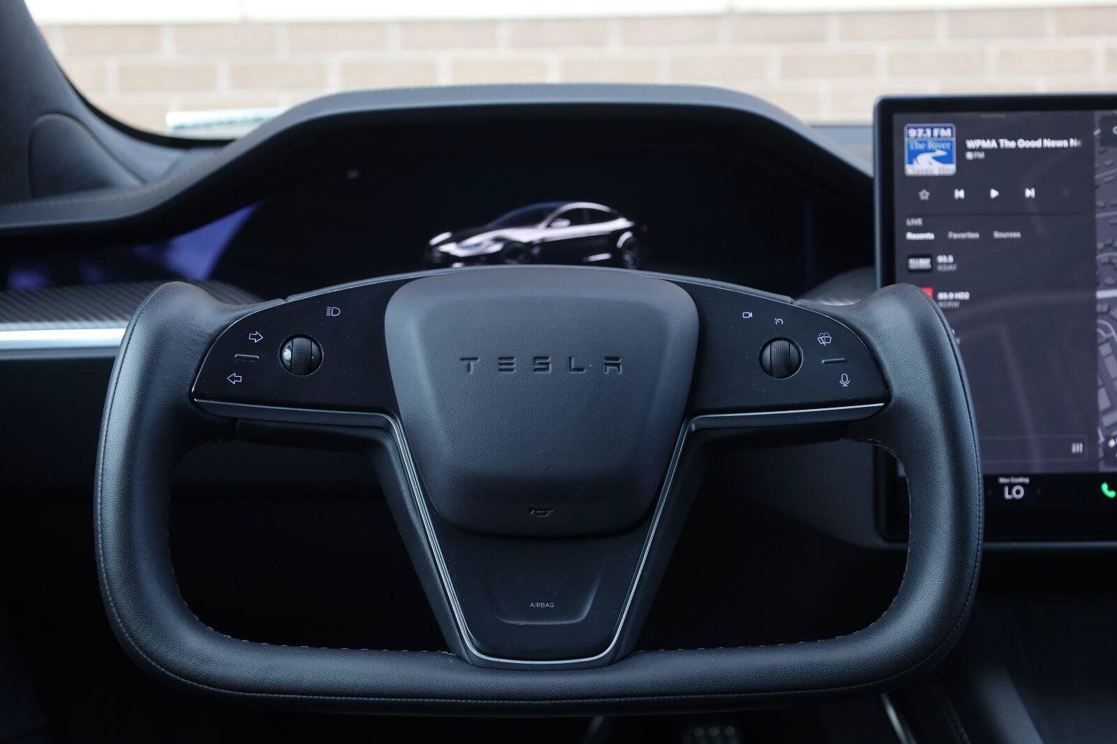 Used 2022 Tesla Model S Plaid AWD/4WD image 31
