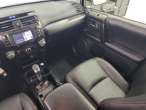 Used 2018 Toyota 4Runner TRD Pro AWD/4WD image 19